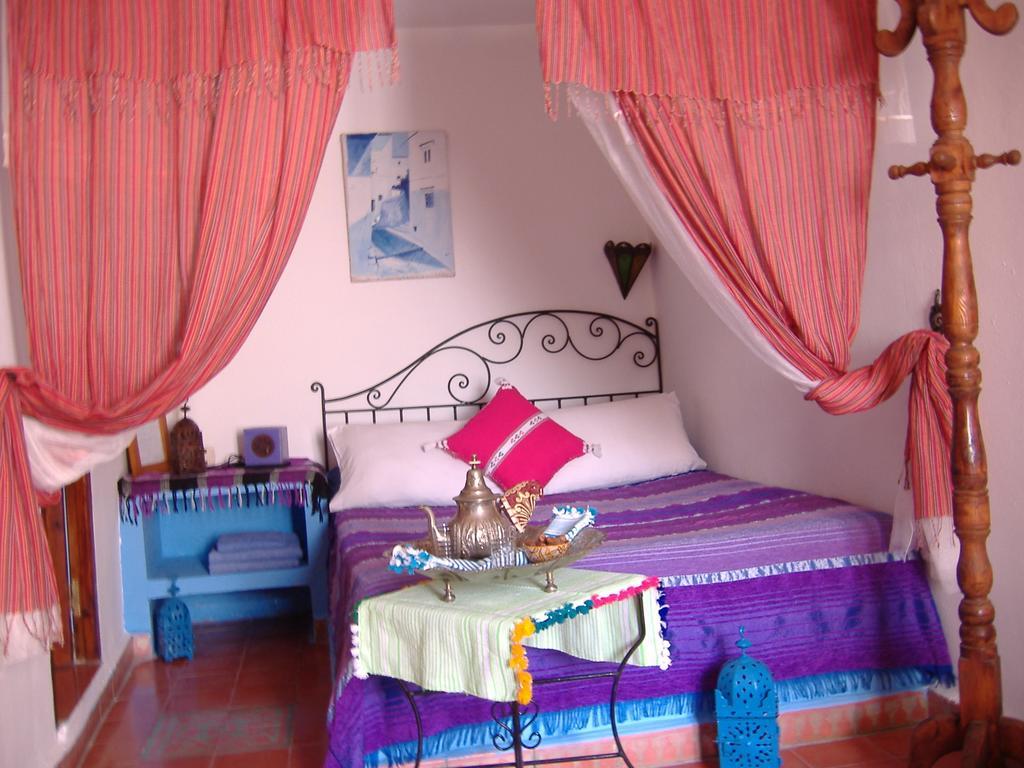 Casa La Palma Hotel Chefchaouen Room photo